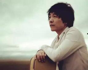 娱乐圈吃瓜许巍是谁呀,揭秘“吃瓜群众”热议的许巍是谁之谜